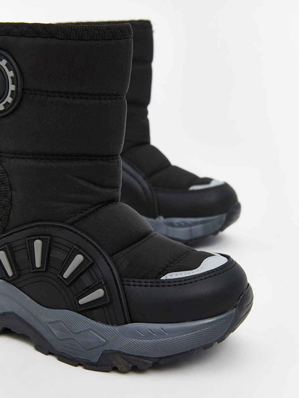 Siyah Cırt Cırtlı Erkek Çocuk Kar Botu-2