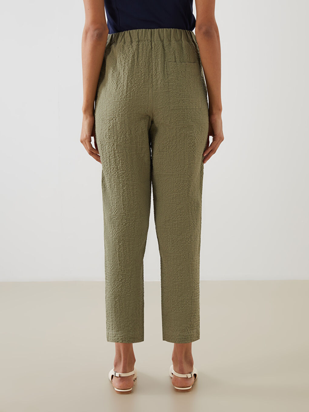 Haki Beli Lastikli Havuç Kesim Kadın Pantolon-3