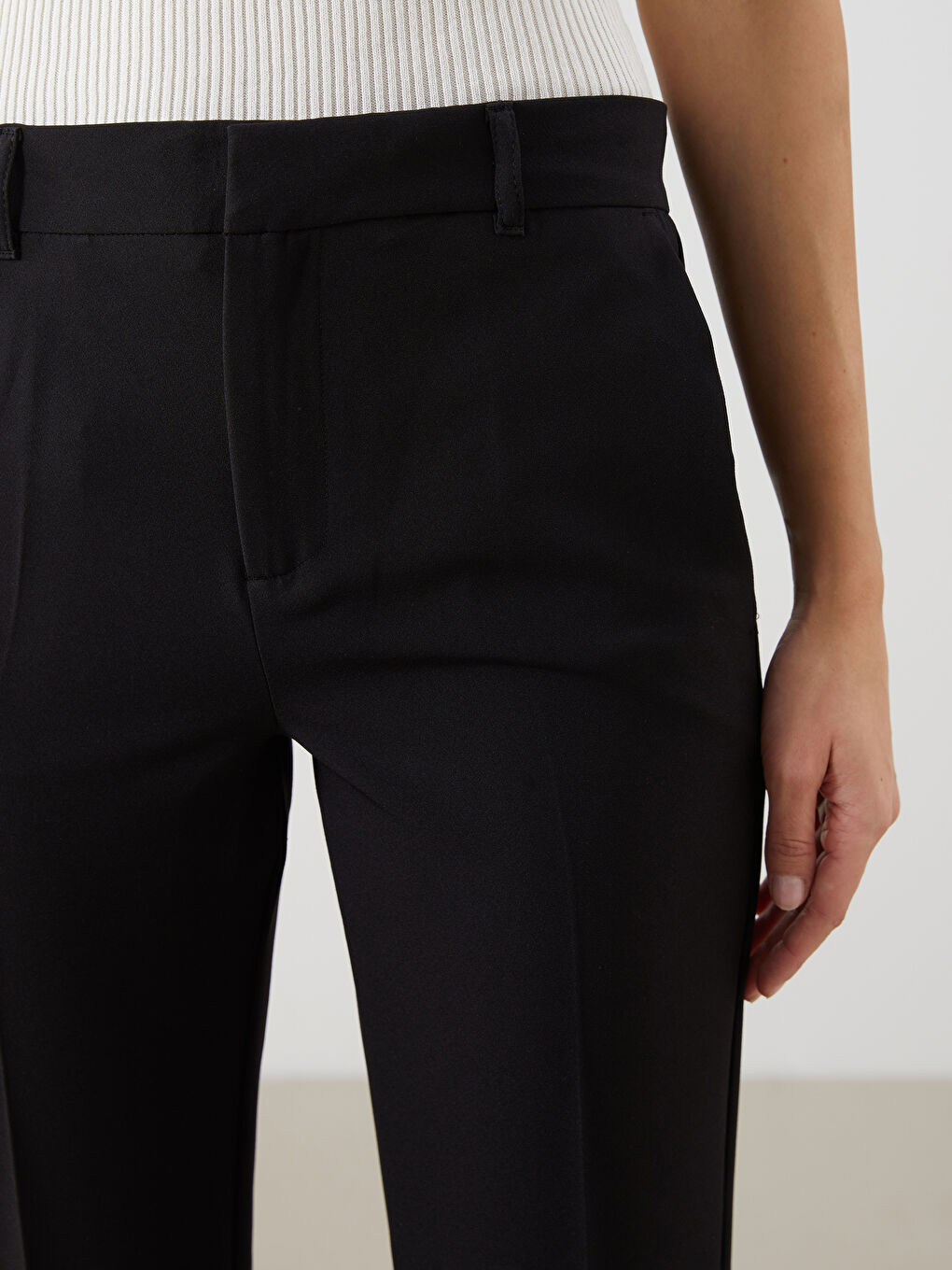 LCW Vision Siyah Dar Fit Kadın Pantolon - 2