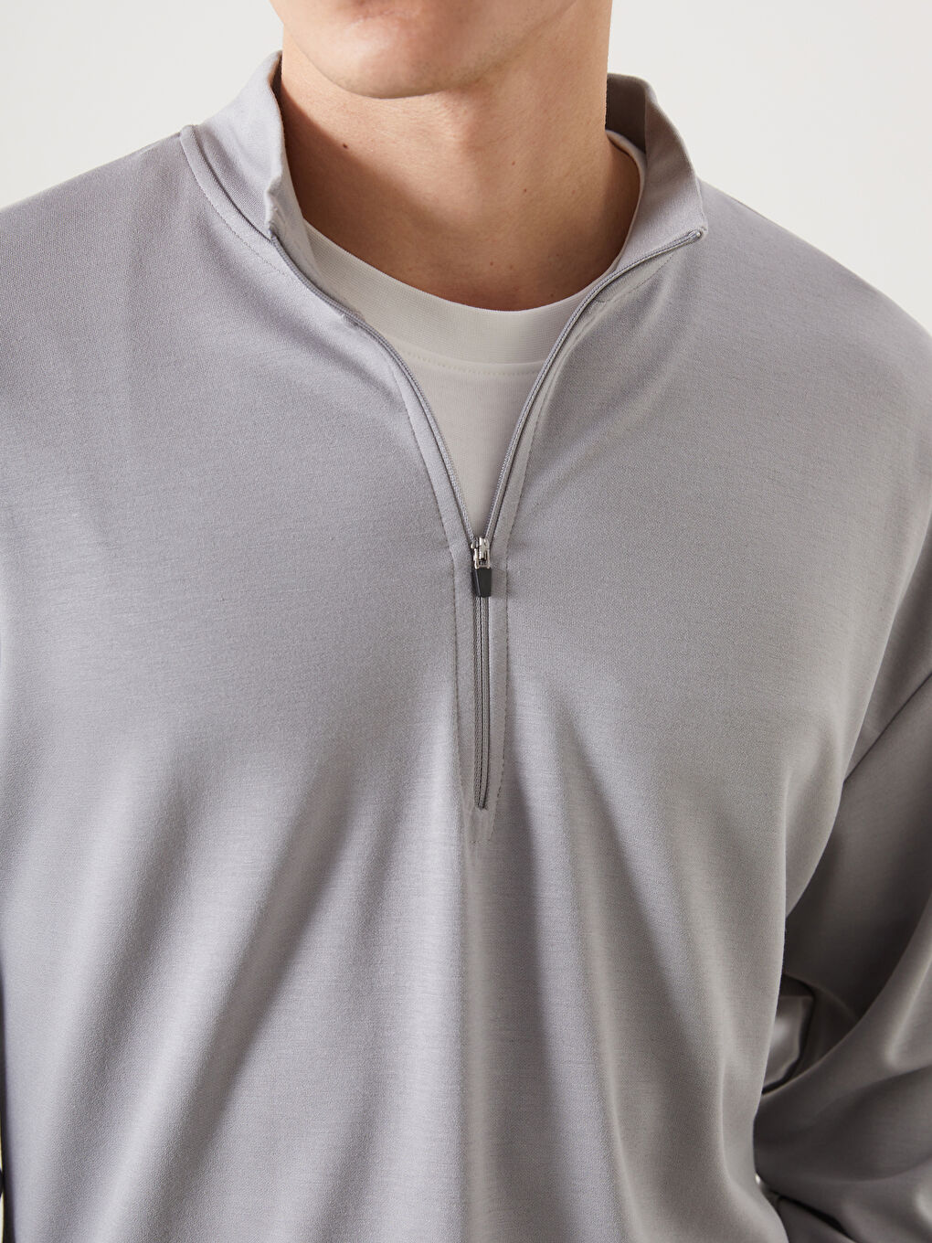 Gri Dik Yaka Erkek Sweatshirt-2