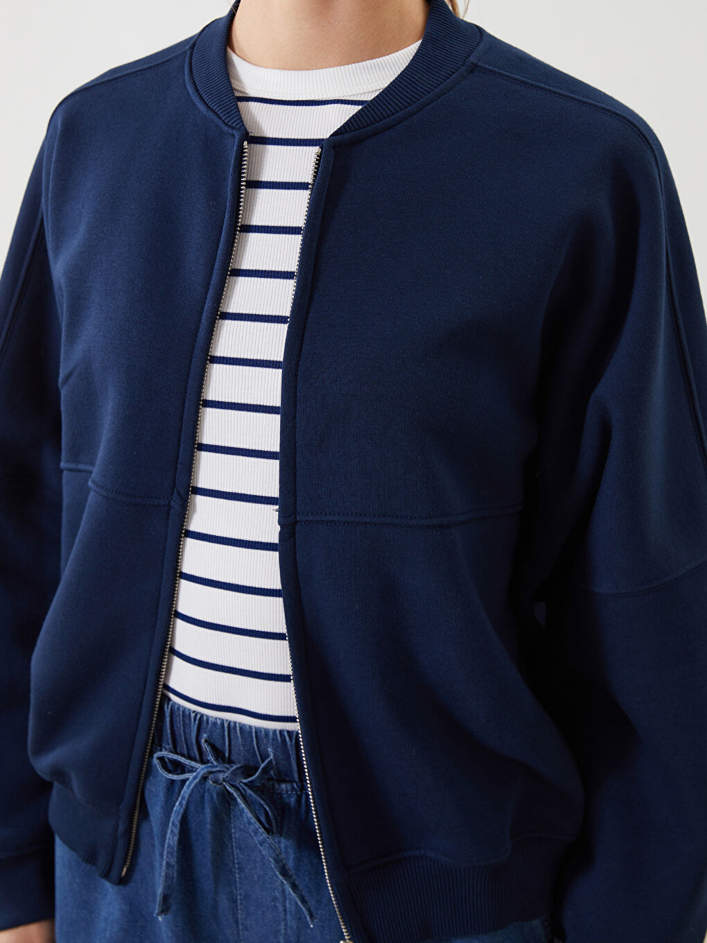 Lacivert Kolej Yaka Kadın Fermuarlı Sweatshirt-2