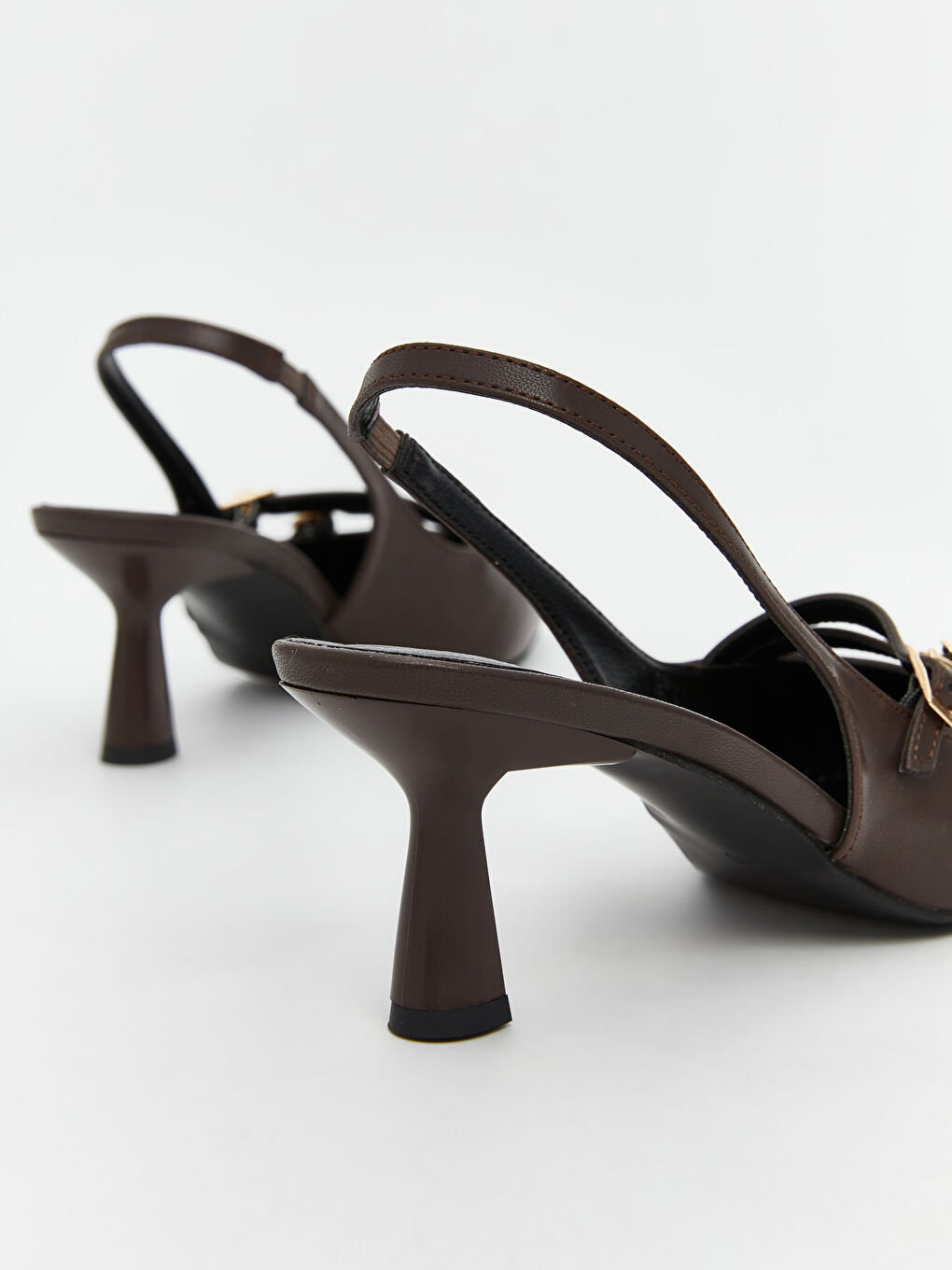 حذاء بكعب عالي بمقدمة مدببة للسيدات-6