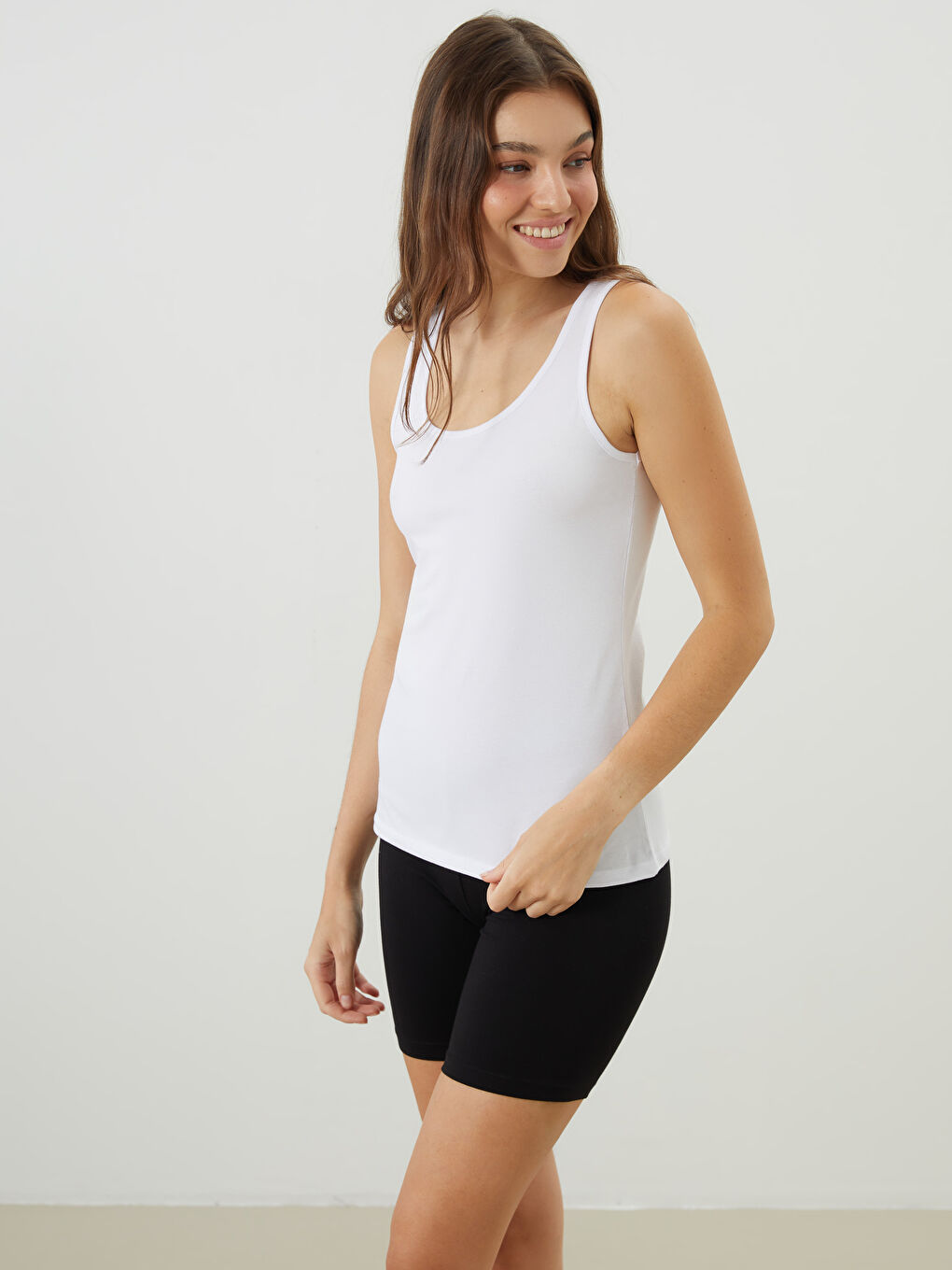 U Neck Women's Vest 2 Pack -S5N014Z8-FFB