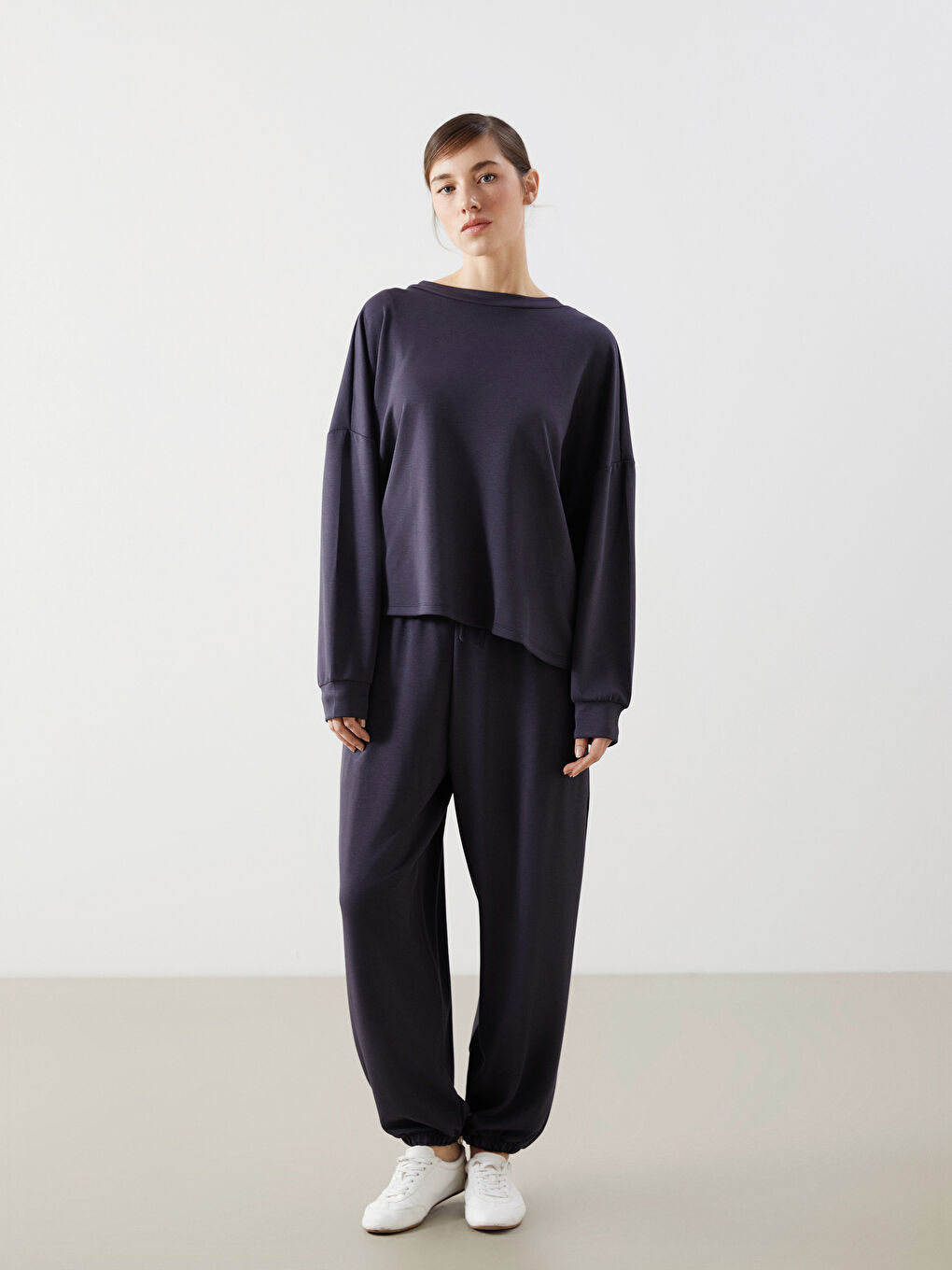 Antrasit Bisiklet Yaka Kadın Sweatshirt-1