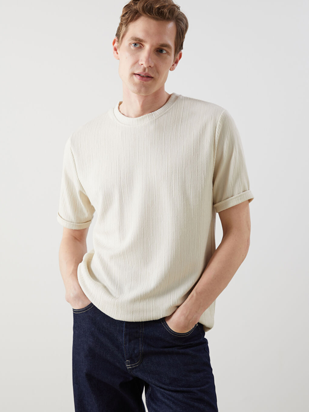 Bej Bisiklet Yaka Kısa Kollu Erkek Tişört