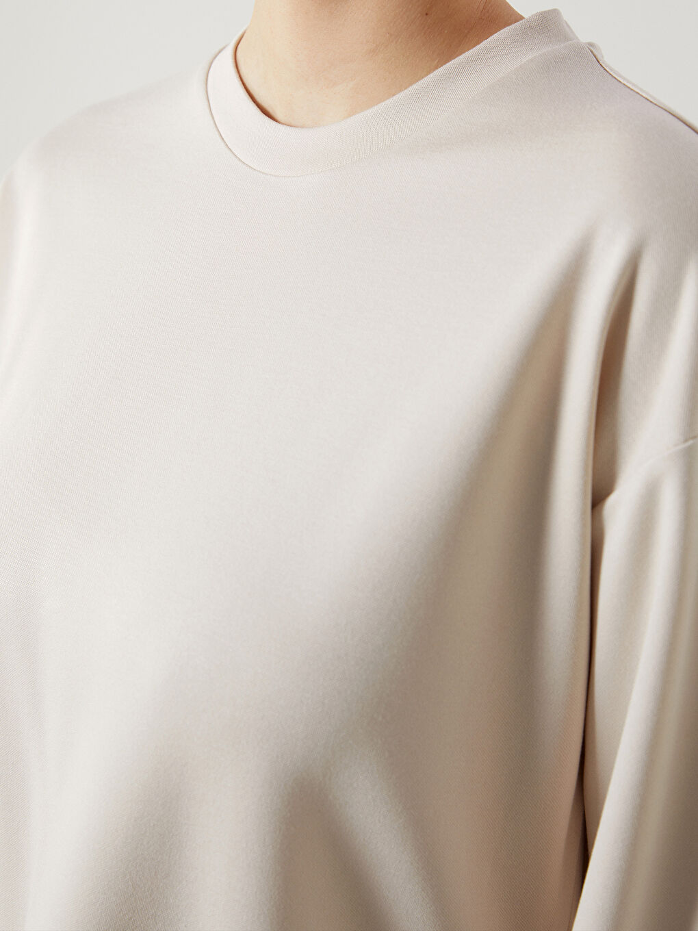 Bej Bisiklet Yaka Oversize Kadın Sweatshirt Tunik-2