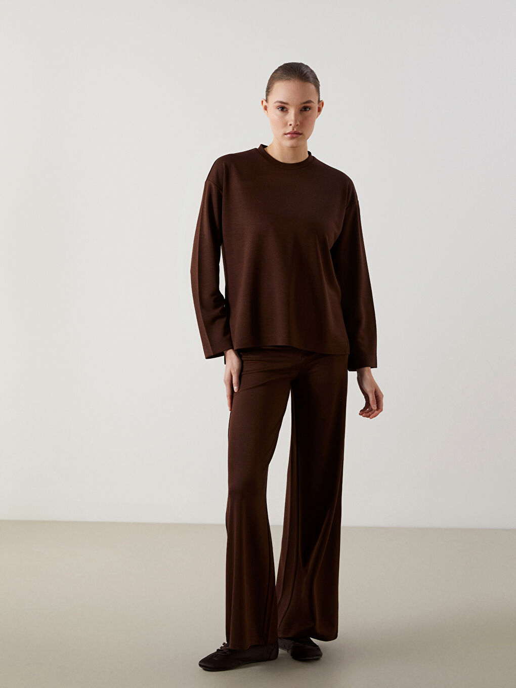 Kahverengi Bisiklet Yaka Oversize Kadın Sweatshirt Tunik-1