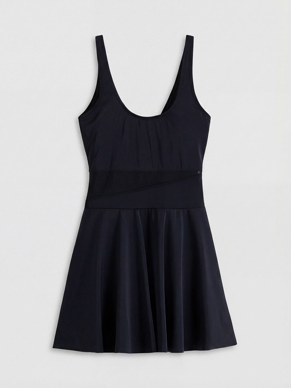 Siyah U Yaka Kadın Etekli Mayo-4