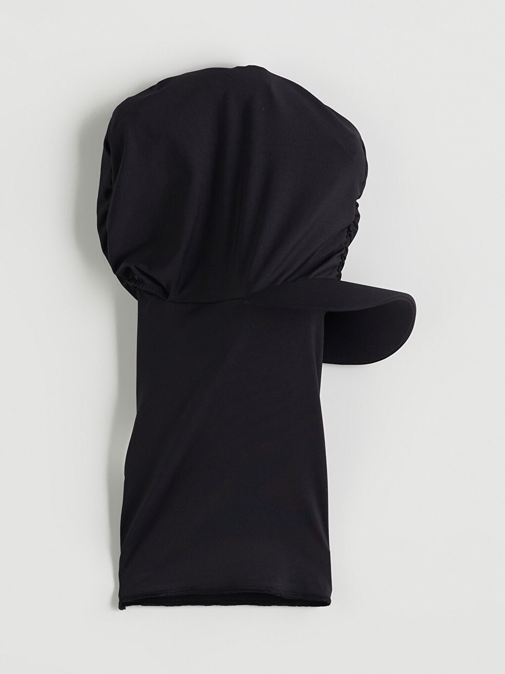 Siyah Dik Yaka Leopar Desenli Kadın Tesettür Mayo Takımı-11