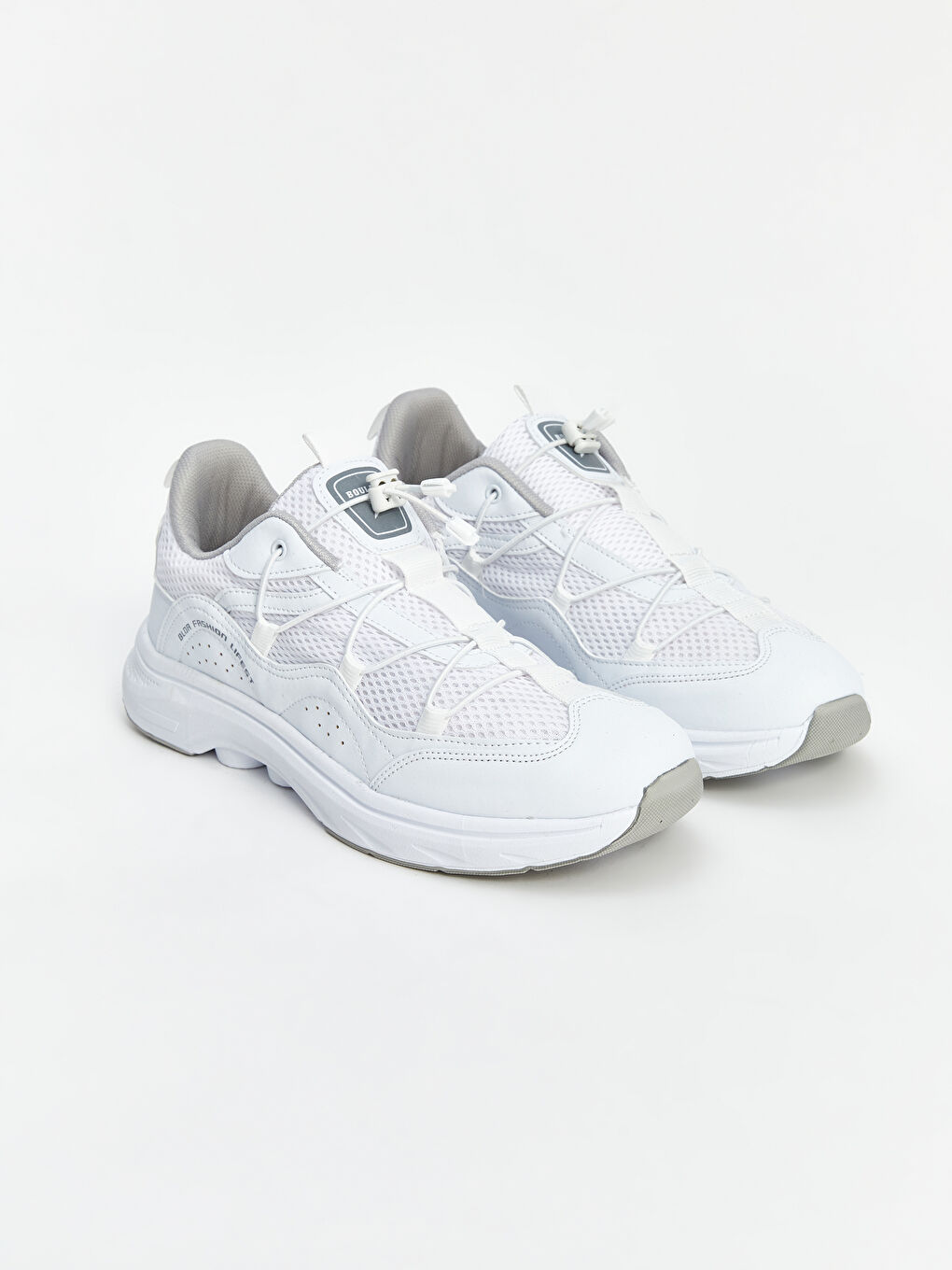 Beyaz Bağcıklı Erkek Spor Ayakkabı