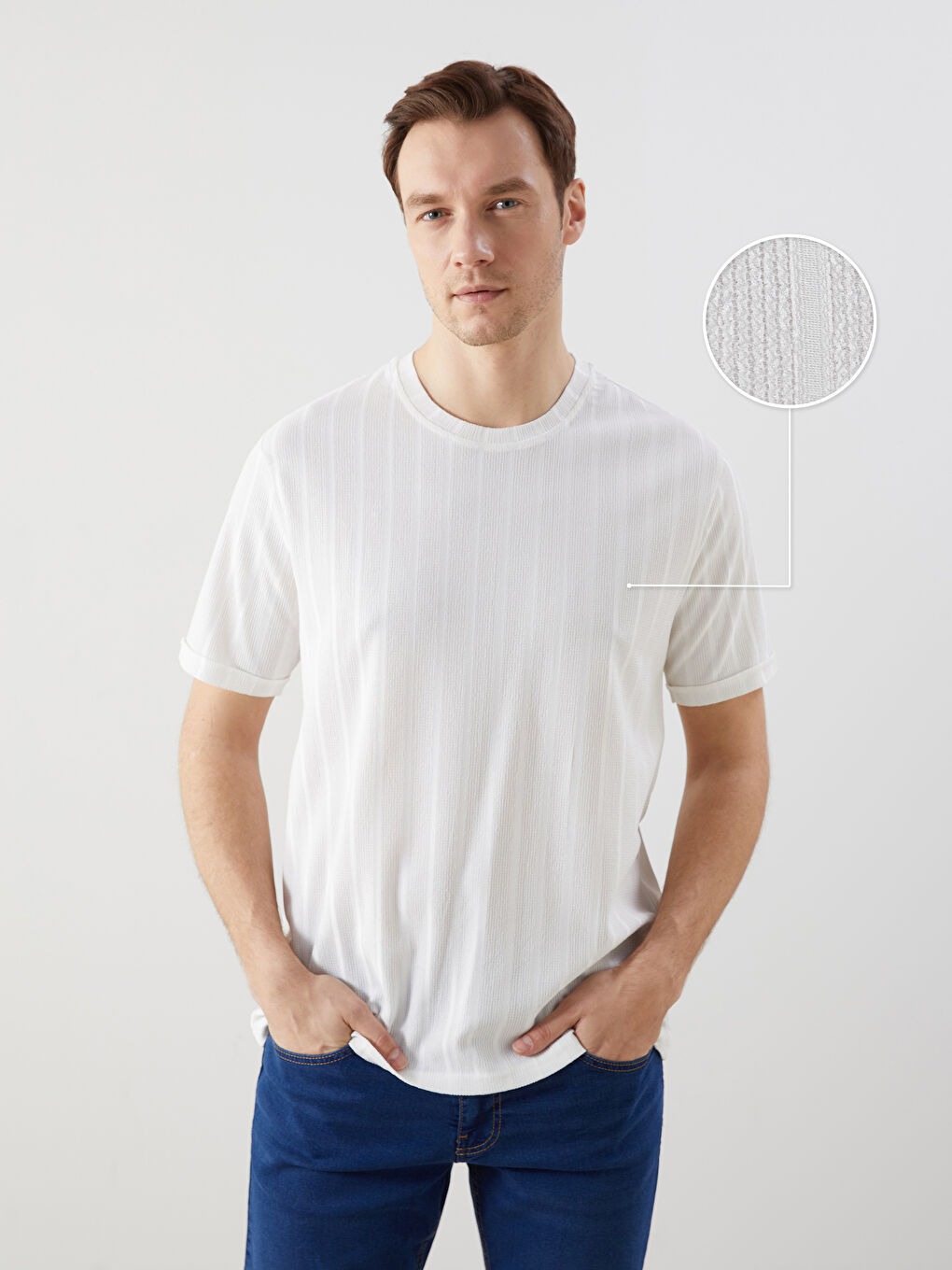 Beyaz Bisiklet Yaka Erkek Dokulu Tişört