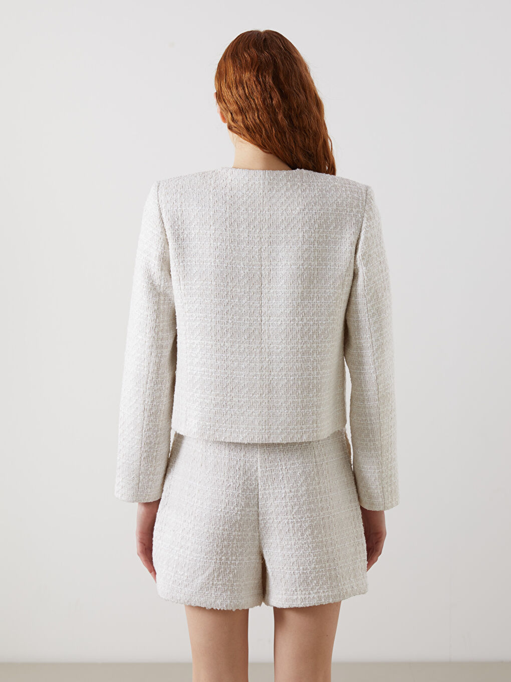 Ekru Bisiklet Yaka Kendinden Desenli Kadın Tüvit Ceket-3