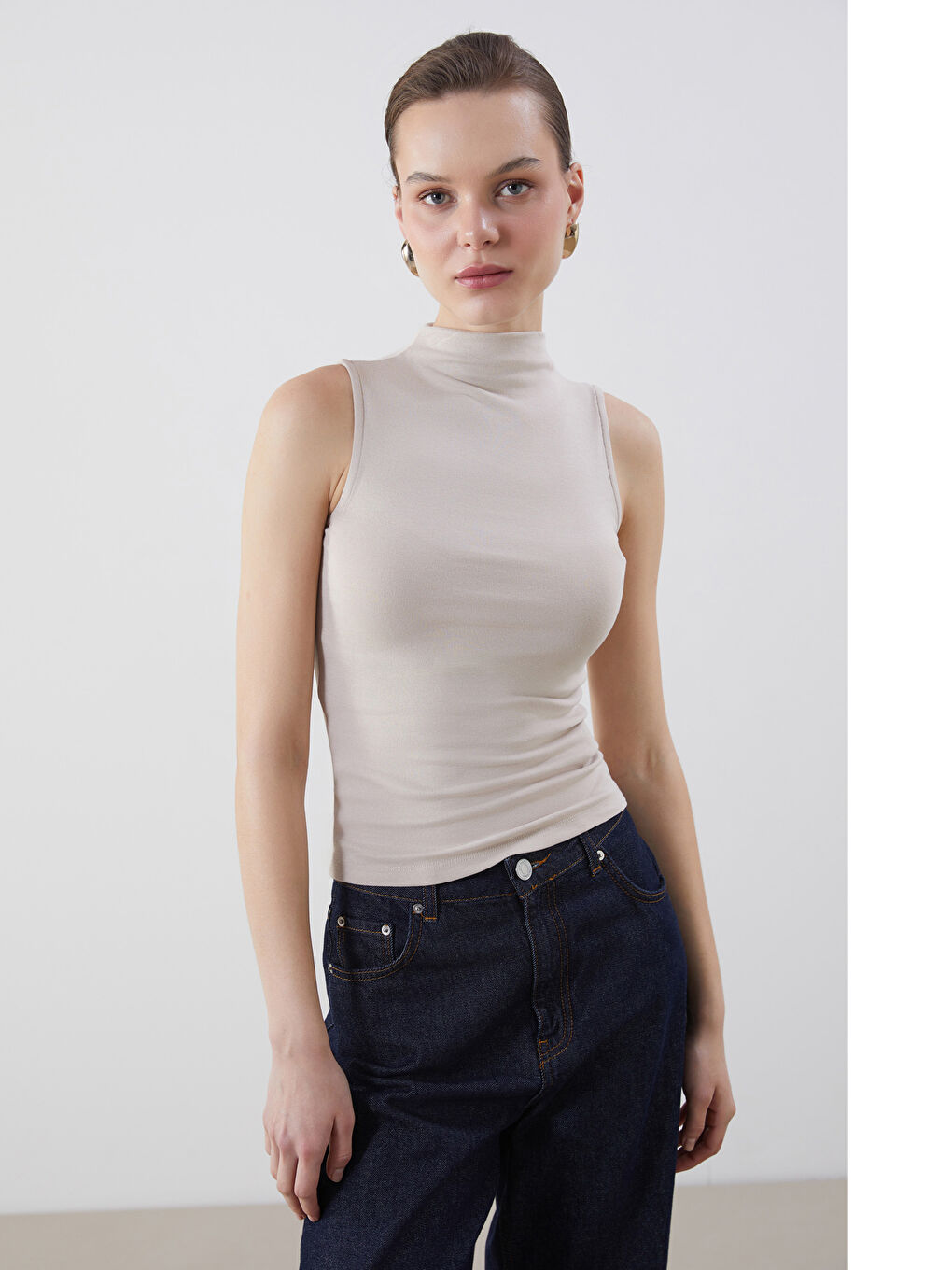 LCWAIKIKI Classic Gri Dik Yaka Kadın Body