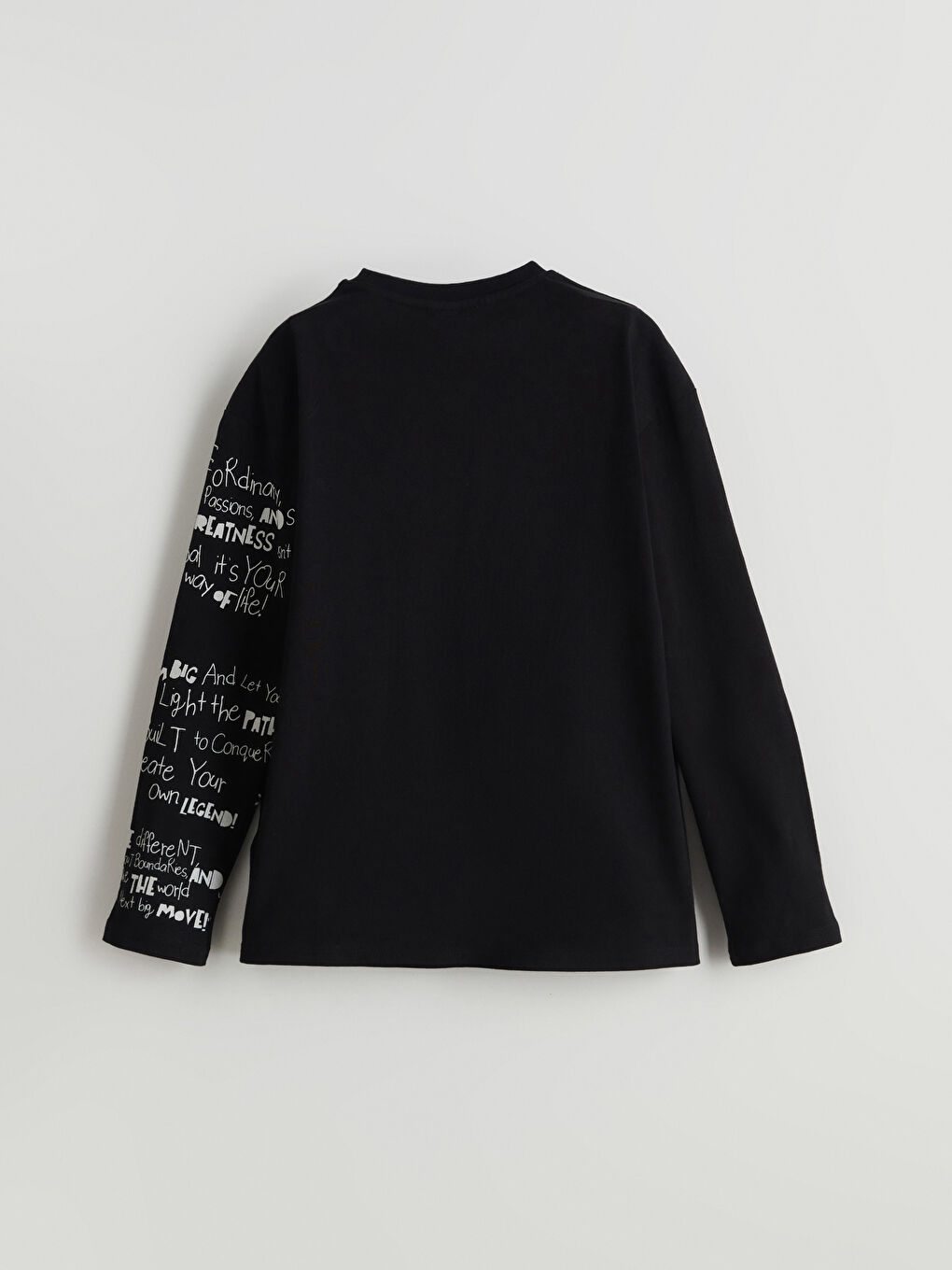 تیشێرت ڕه‌ش کوڕ -S5N372Z4-CVL