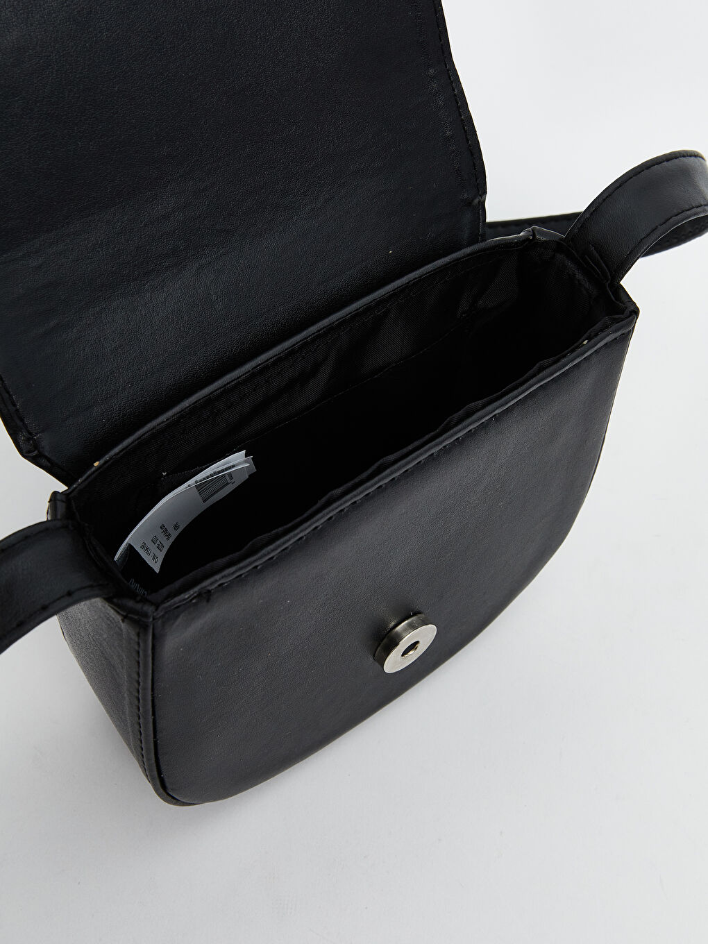 Siyah Deri Görünümlü Kız Çocuk Omuz Çantası-3