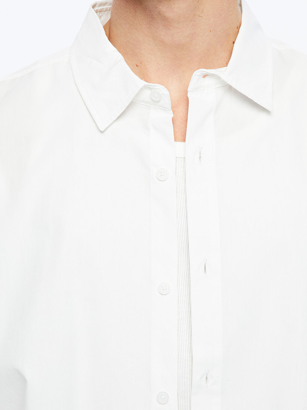 Beyaz Rahat Kalıp Uzun Kollu Erkek Gömlek-5