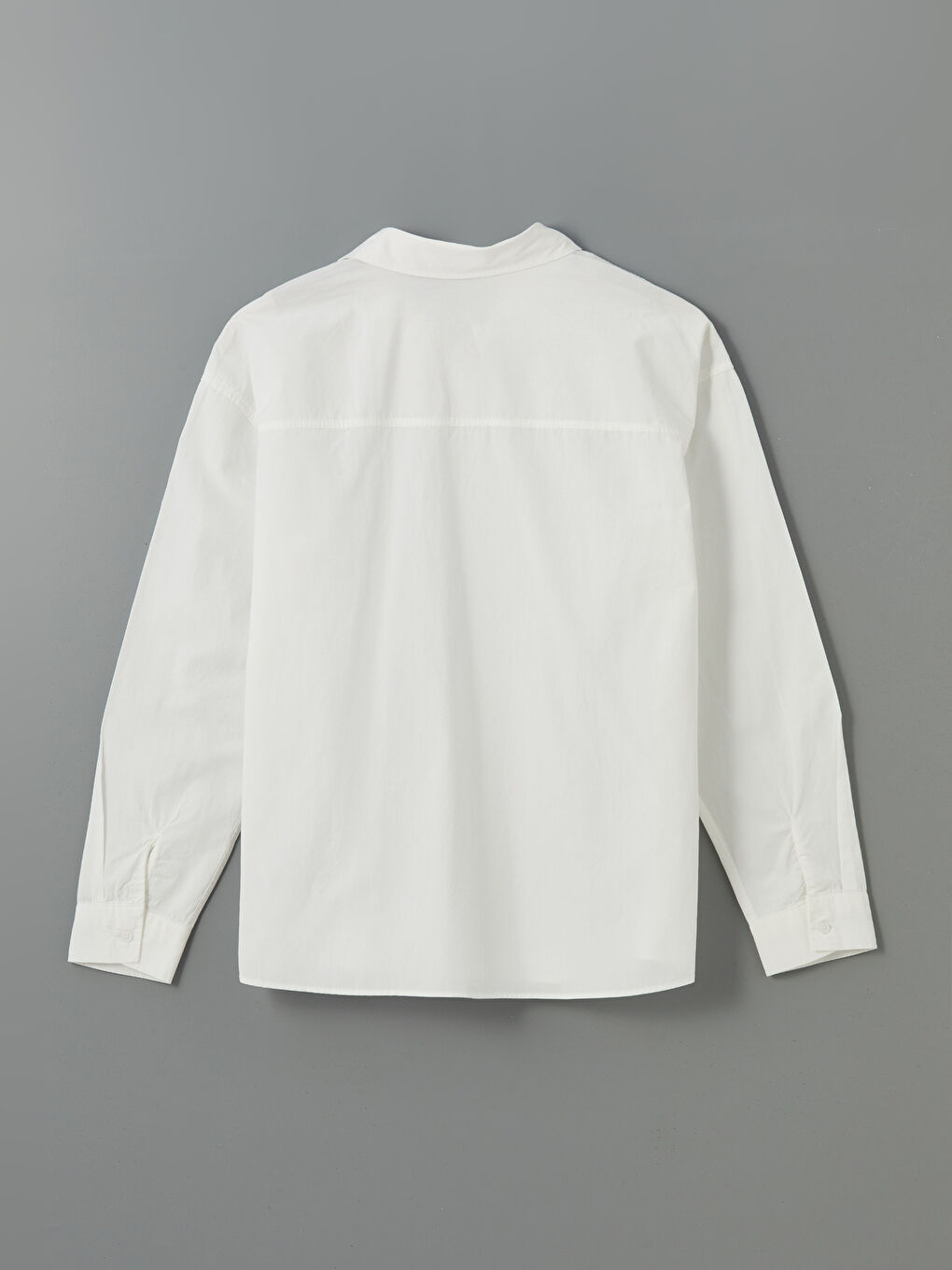 Beyaz Rahat Kalıp Uzun Kollu Erkek Gömlek-11