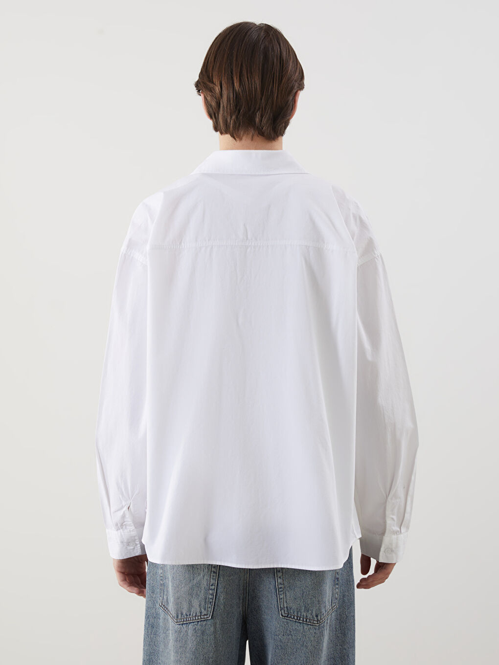 Beyaz Rahat Kalıp Uzun Kollu Erkek Gömlek-6