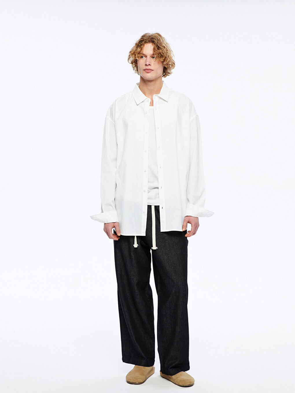 Beyaz Rahat Kalıp Uzun Kollu Erkek Gömlek-3