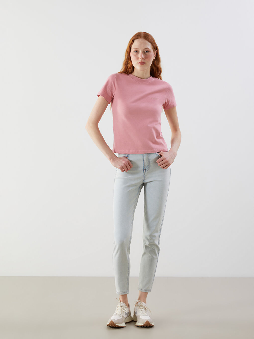 Crew Neck Embroidered Women's T-Shirt -S5N446Z8-GJZ