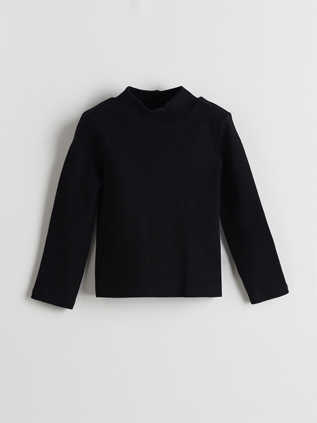 Siyah Yarım Balıkçı Yaka Basic Kız Çocuk Tişört