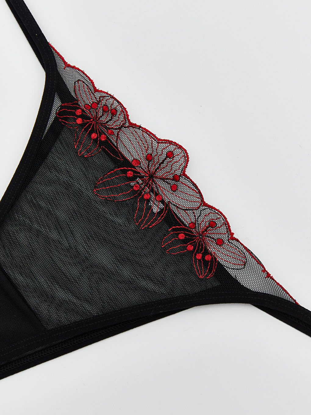 Siyah Çiçekli Fantezi Tanga Külot-2