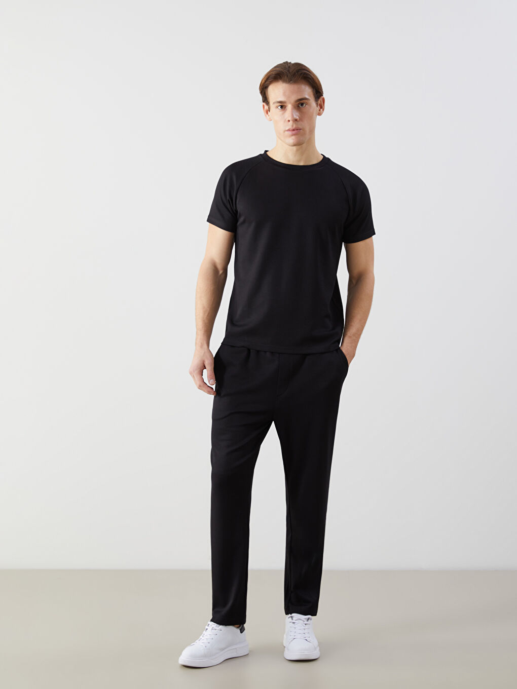 Standard Fit Men's Sweatpants -S5N689Z8-UP7