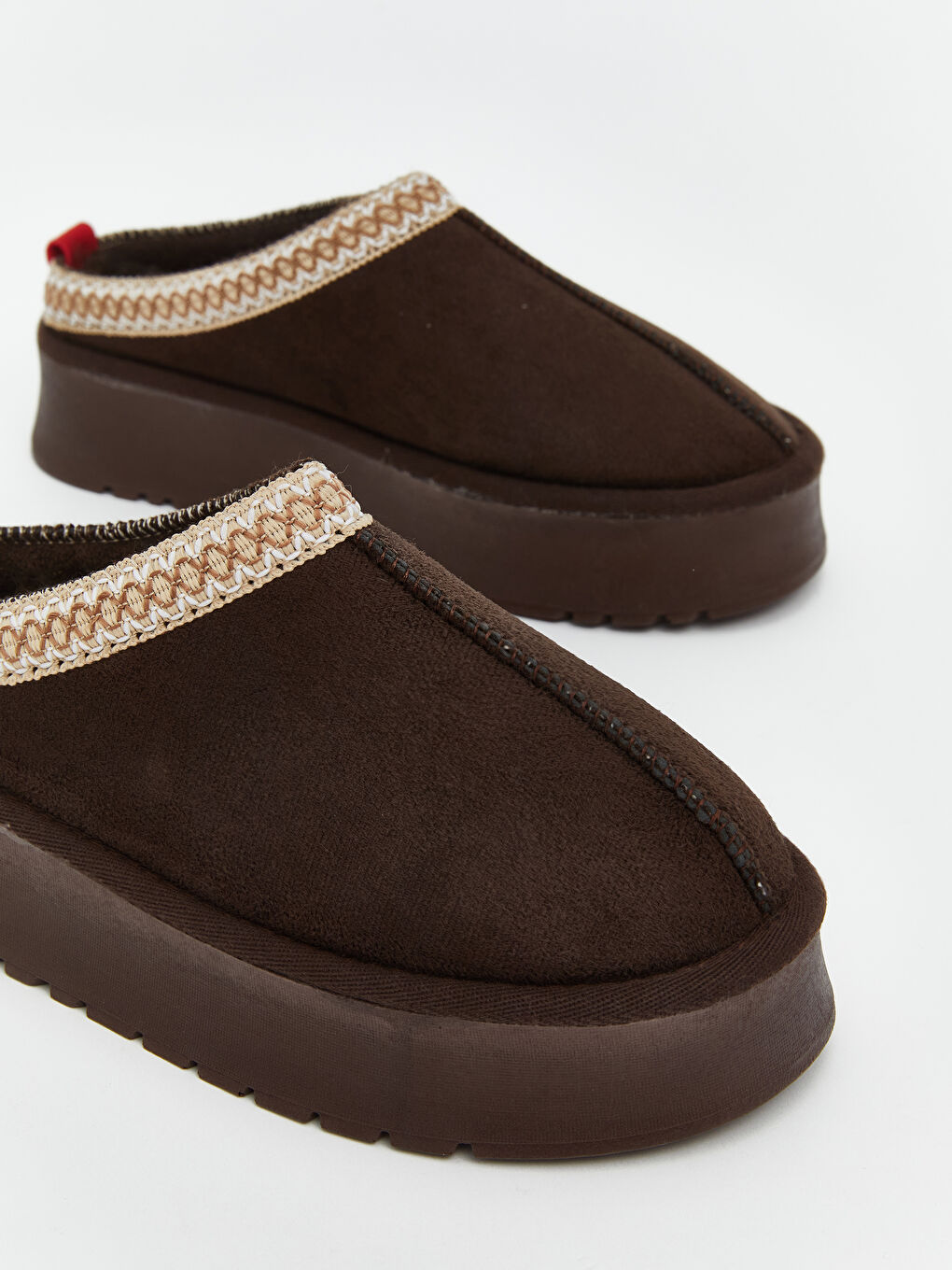 Kahverengi İçi Tüylü Kadın Ev Terliği-2