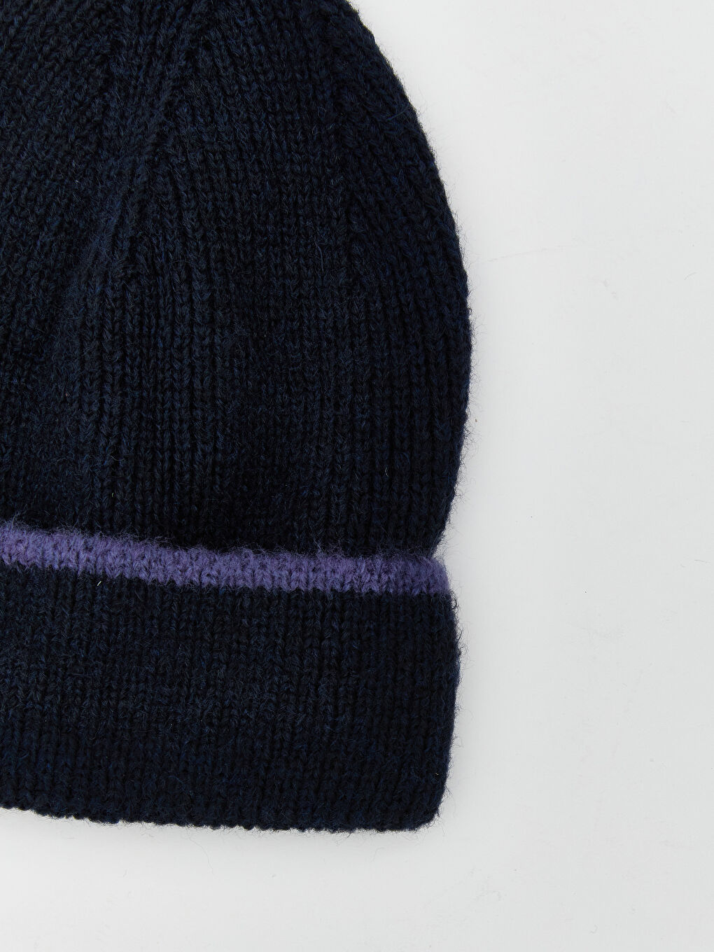 Lacivert Çizgi Nakışlı Erkek Bere-1