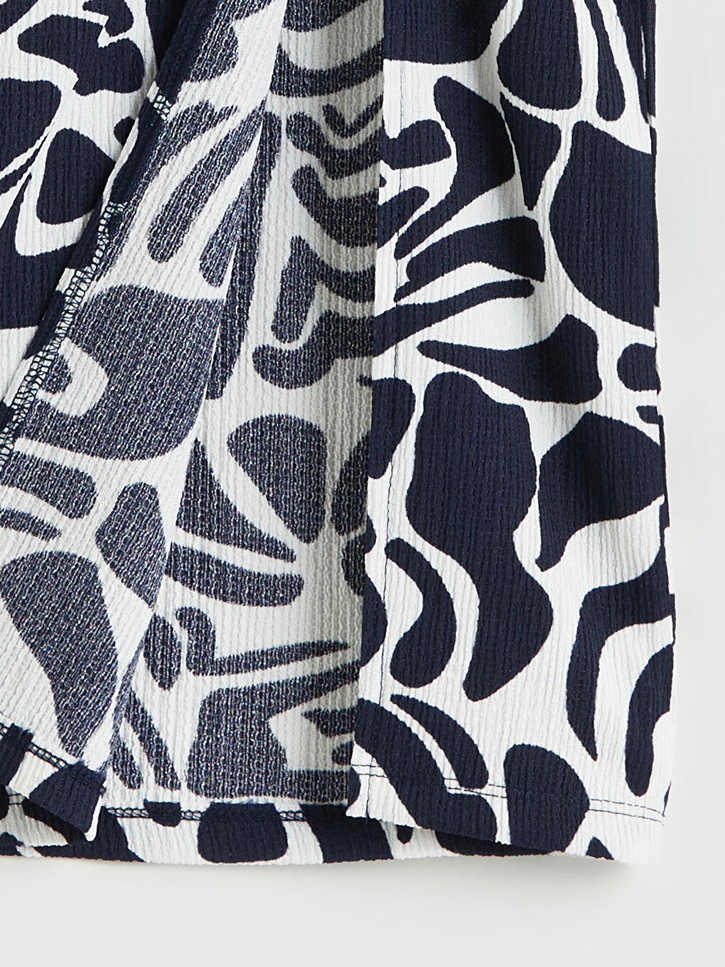 Lacivert Beli Lastikli Desenli Büzgülü Etek-5