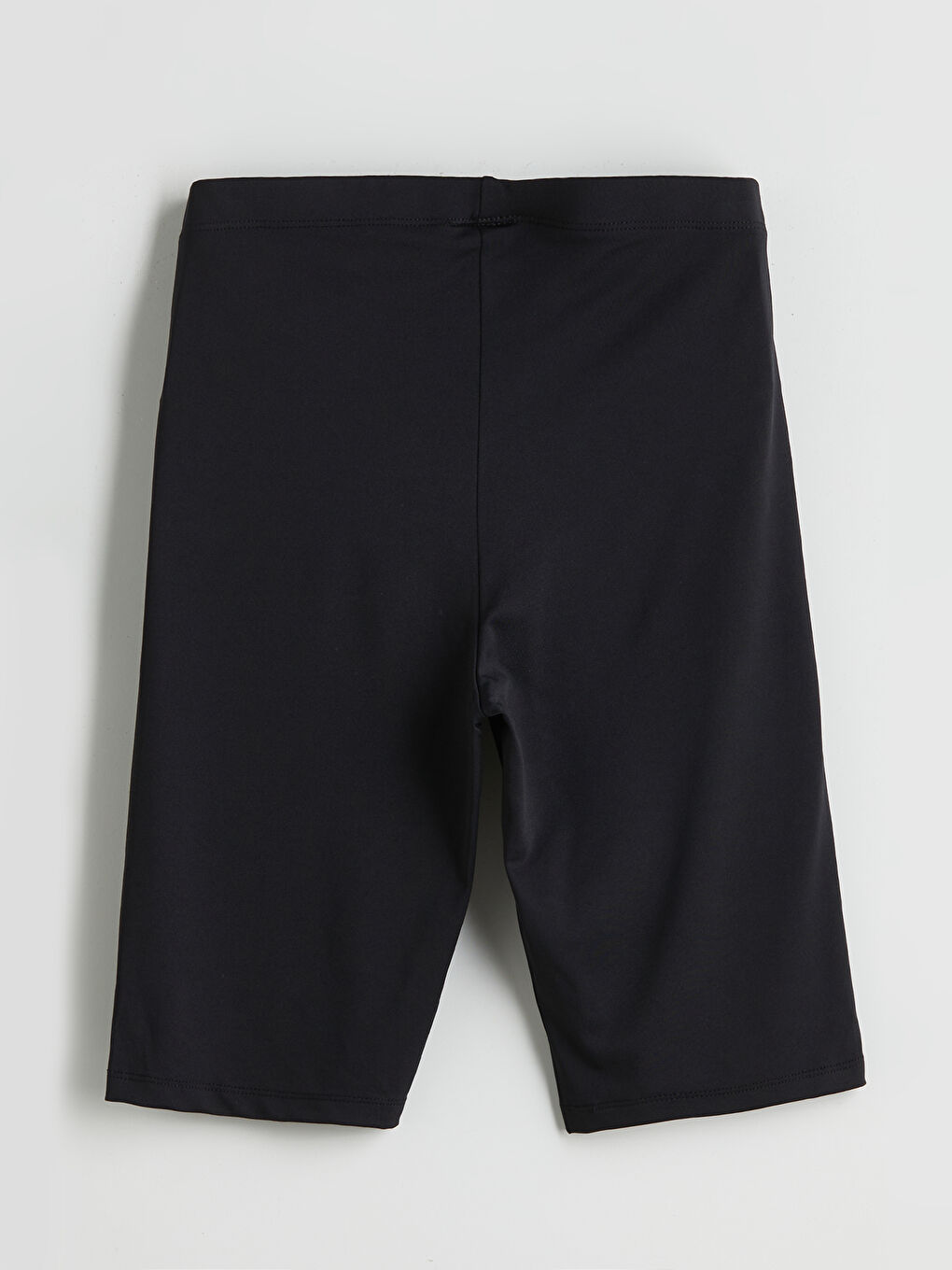 Siyah Beli Lastikli Kadın Yüzme Şortu-1