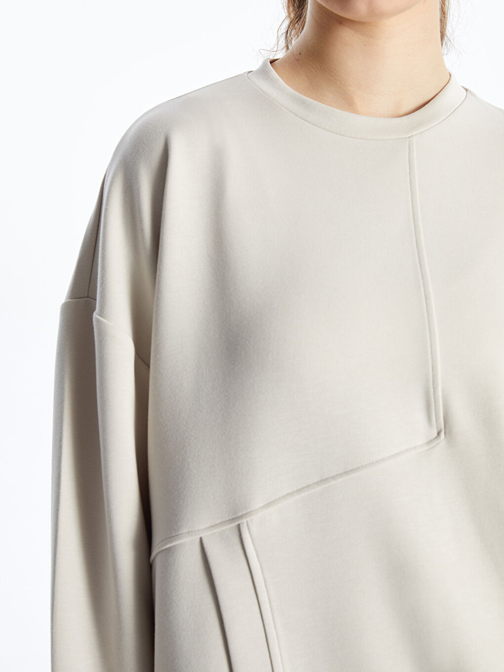 Bej Bisiklet Yaka Kadın Sweatshirt-2