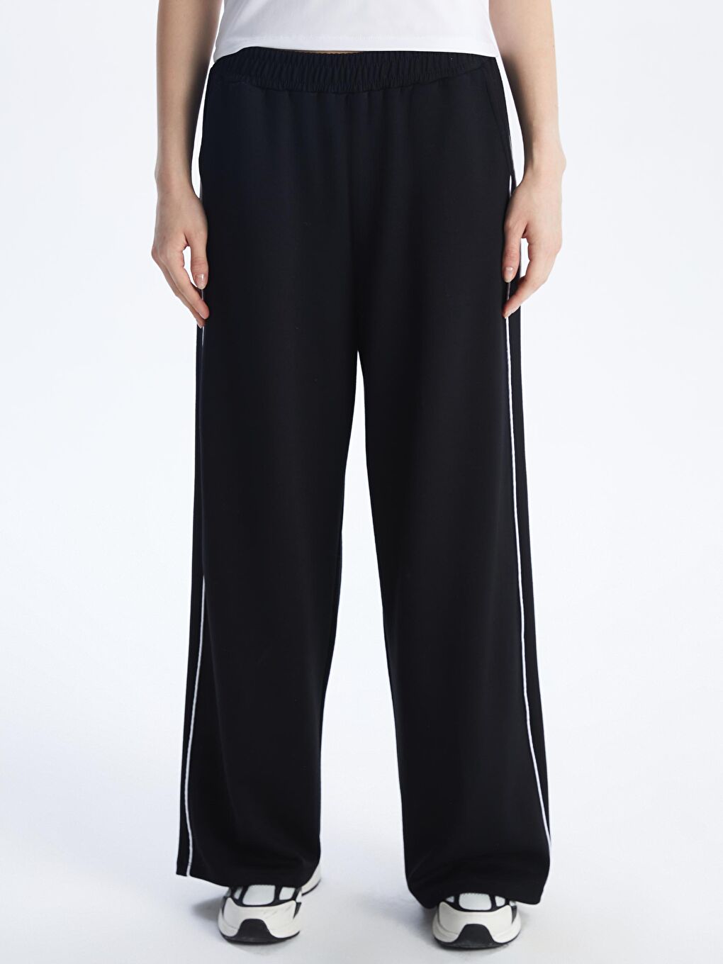 Siyah Beli Lastikli Modal Karışımlı Kadın Eşofman Altı-1