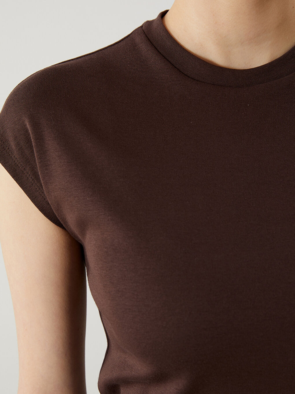 تونیکی ژنانەی یەخە خڕ-2