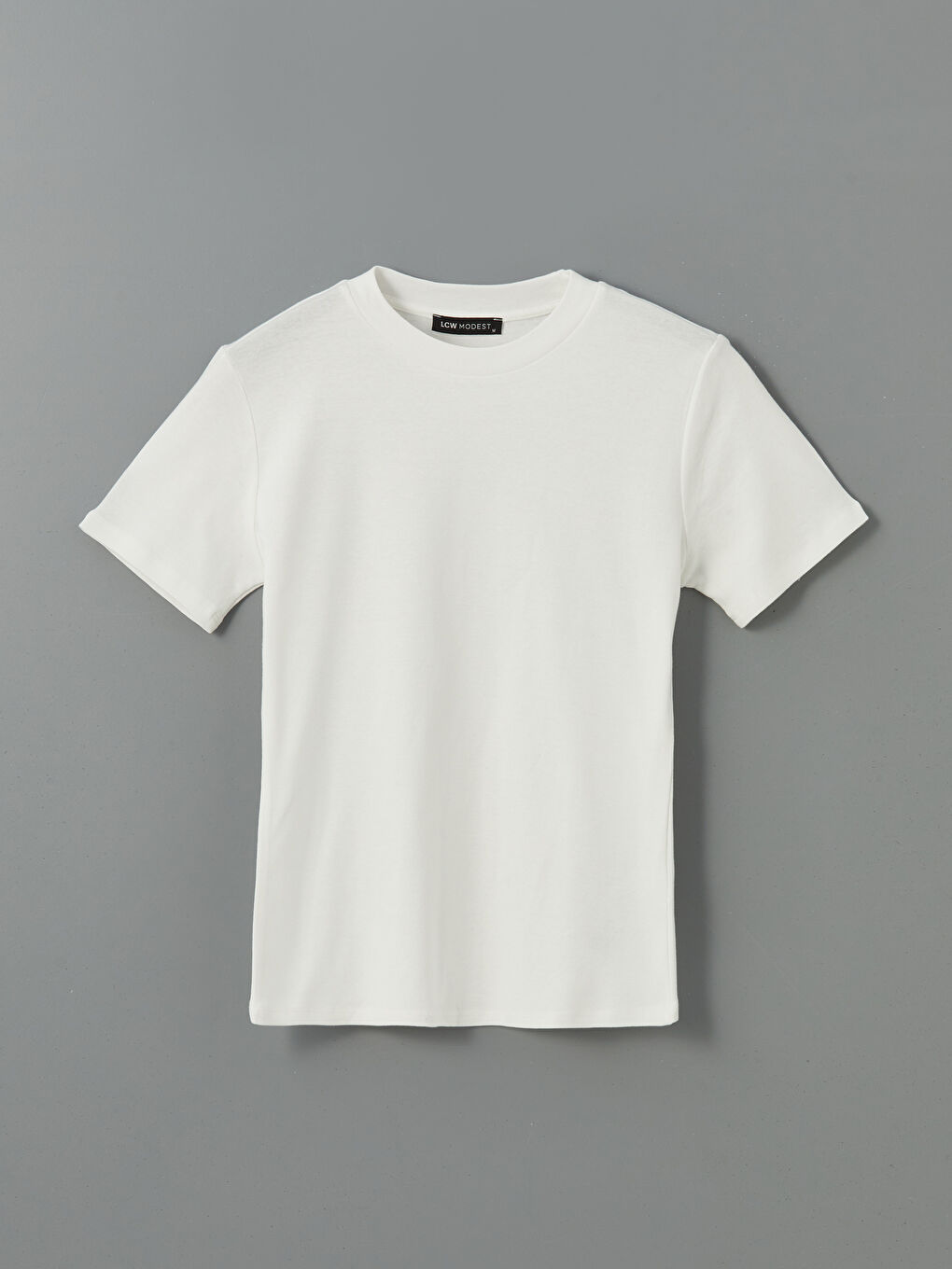 Beyaz Bisiklet Yaka Kadın Tişört-4