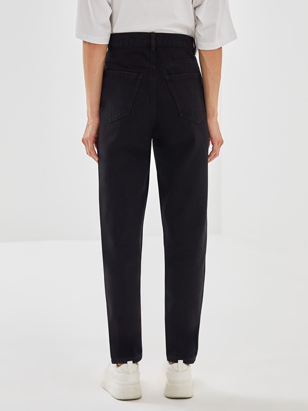 Mom Fit Women's Jeans-3