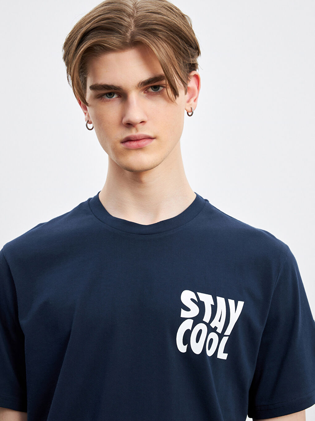 تيشيرت جيرسي مطبوع برقبة دائرية للرجال Stay Cool-2