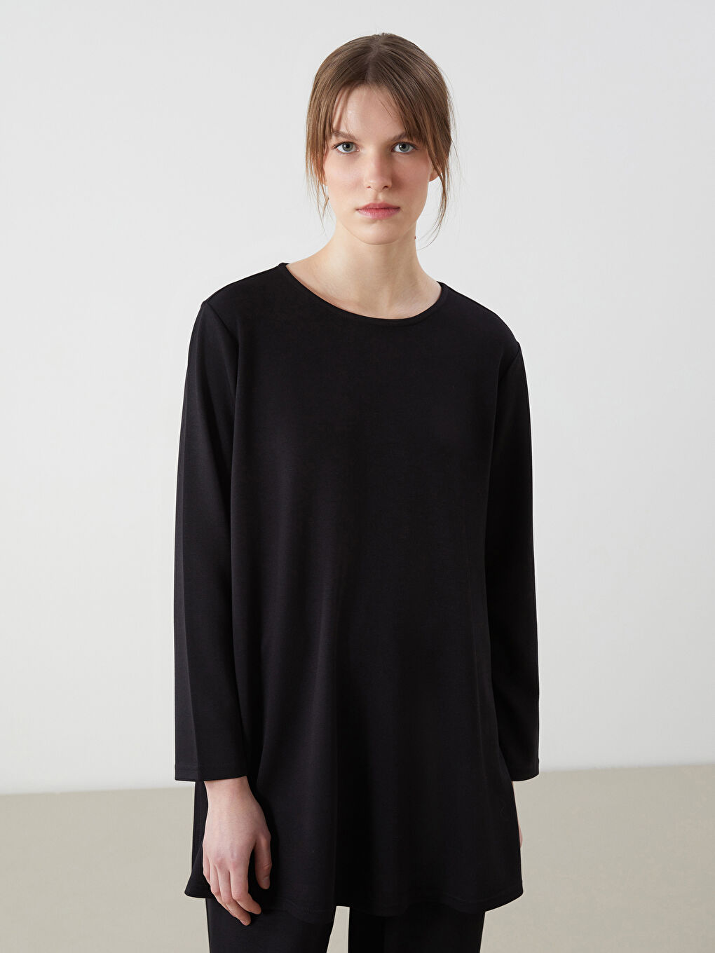 Siyah Bisiklet Yaka Kadın Tunik