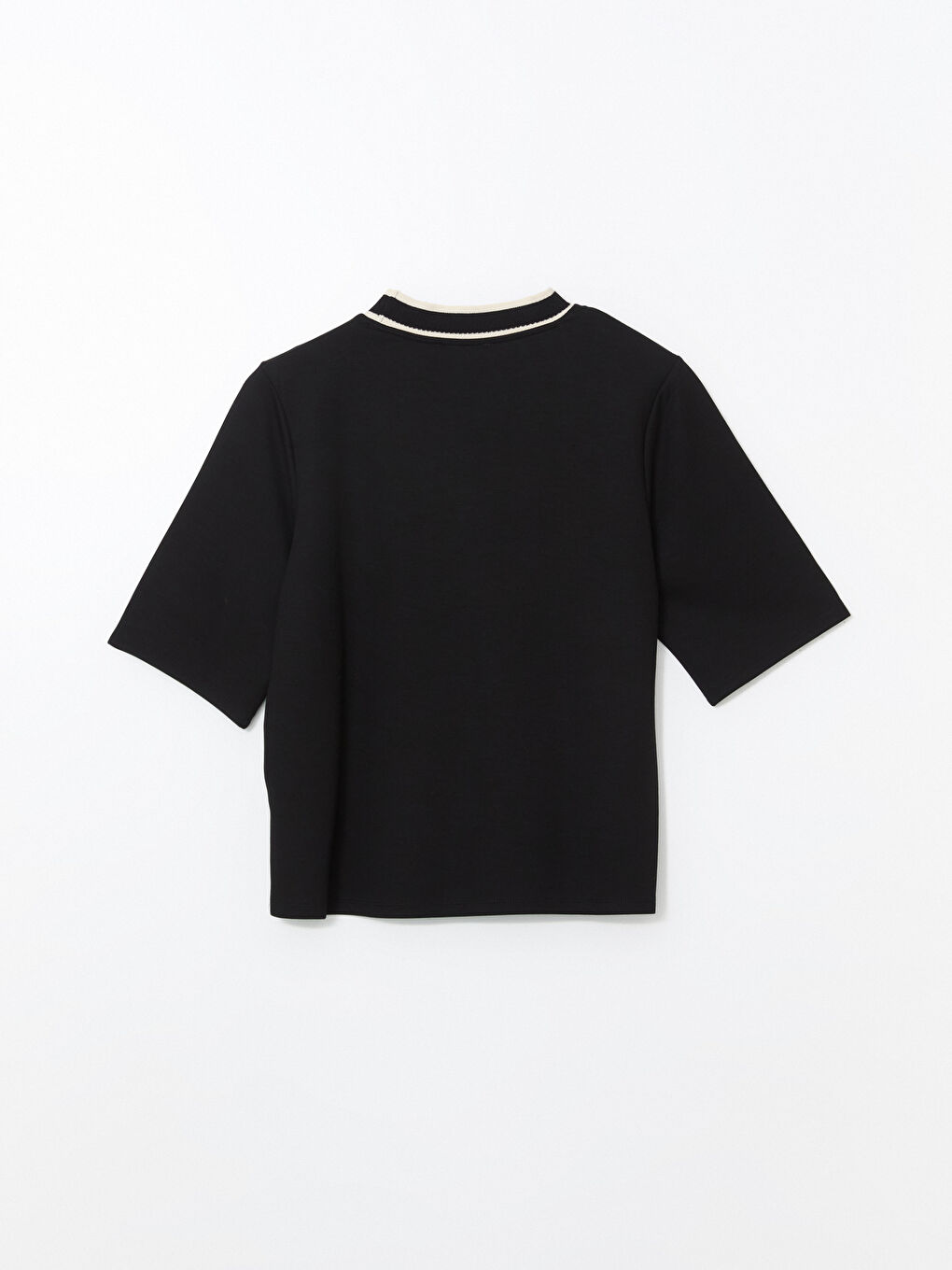 Siyah Bisiklet Yaka Kadın Tişört-5