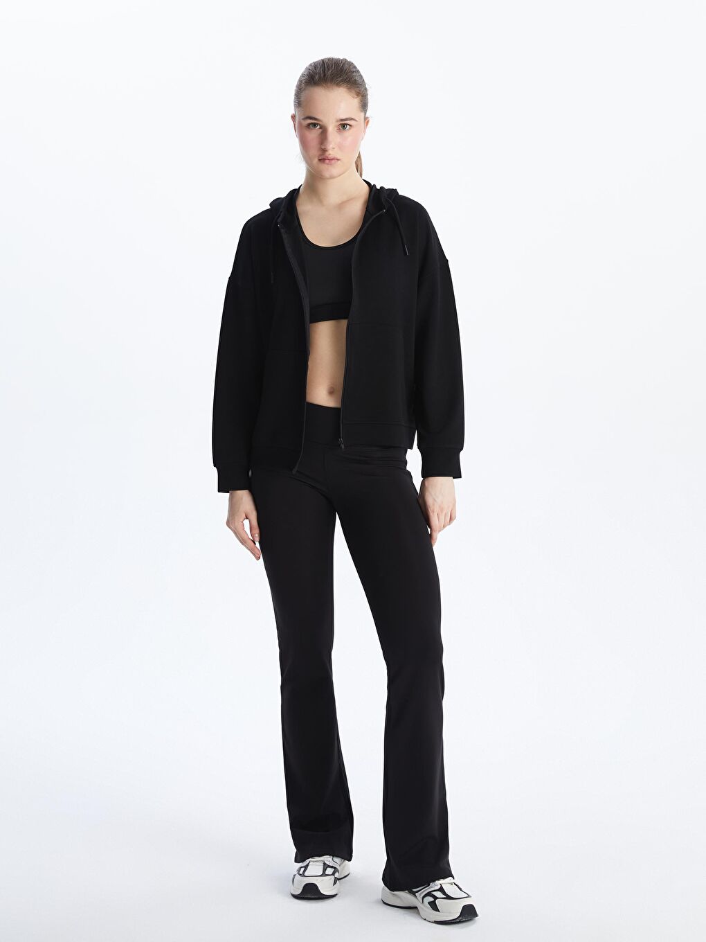 Siyah Kapüşonlu Kadın Fermuarlı Sweatshirt-1