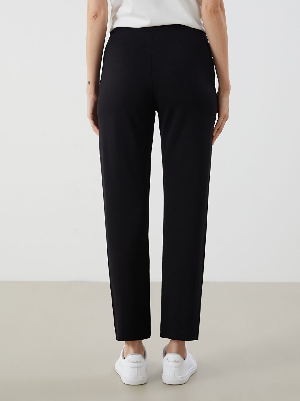 LCWAIKIKI Classic Elasticated Waist Women's Trousers -S5NC83Z8-CVL