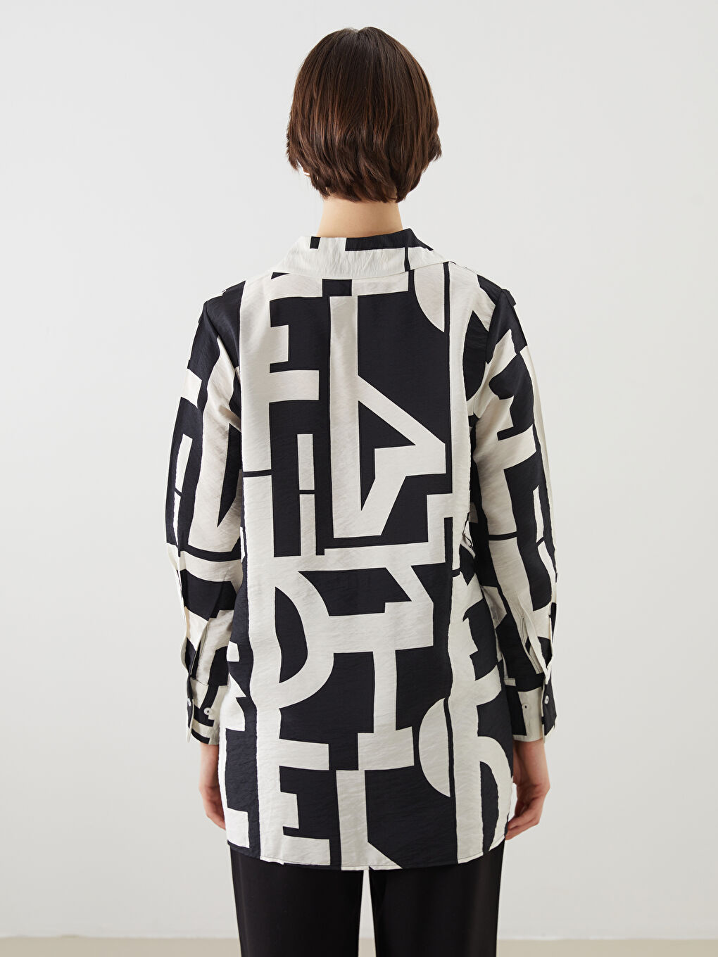 Siyah Desenli Kadın Gömlek Tunik-3