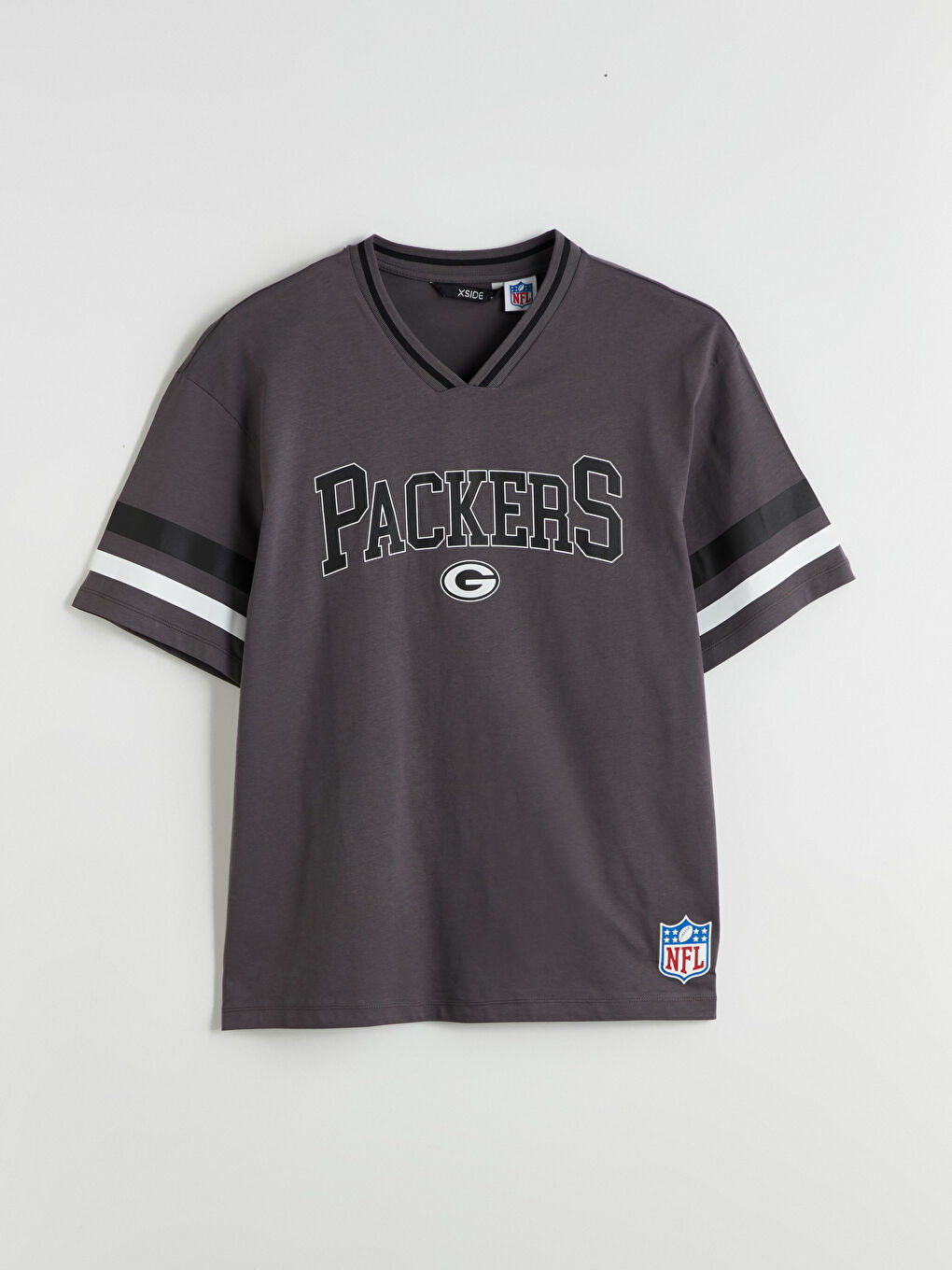 تيشيرت ياقة V كم قصير للرجال-4