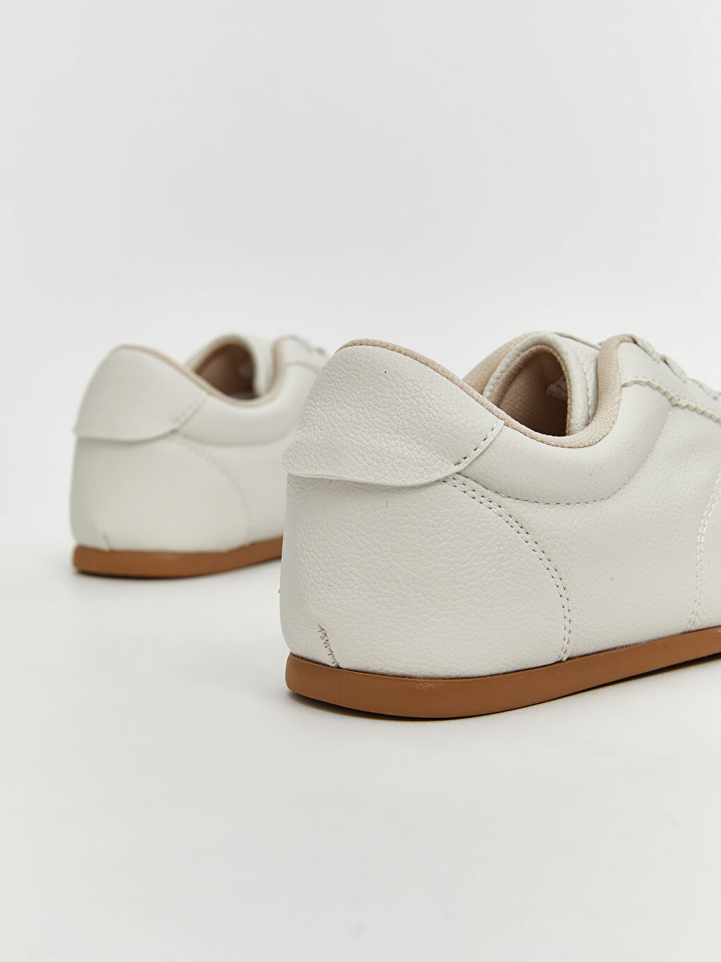 Leather Look Women's Sneaker -S5NE30Z8-CR8