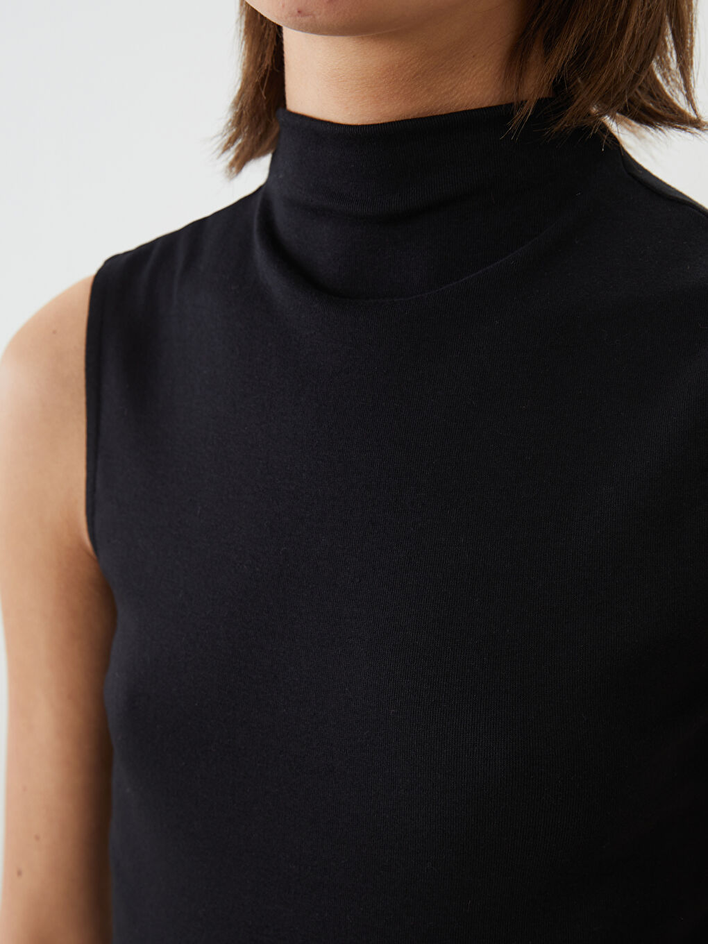 LCW Vision Siyah Dik Yaka Kadın Bodysuit - 2