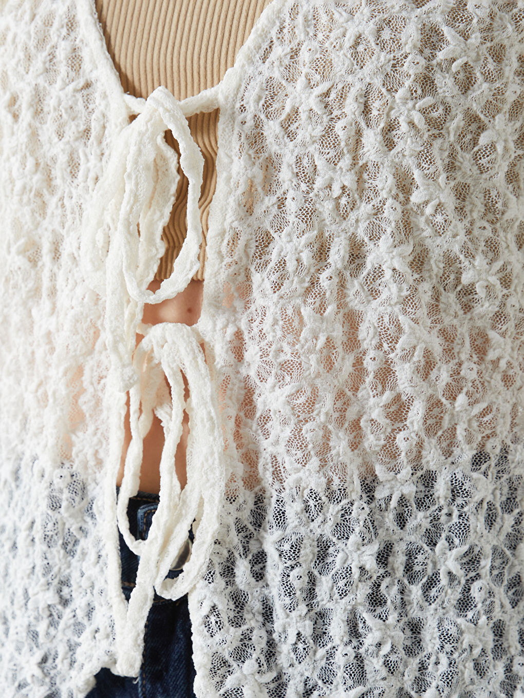 Ekru Polo Yaka Dantelli Kadın Hırka-2