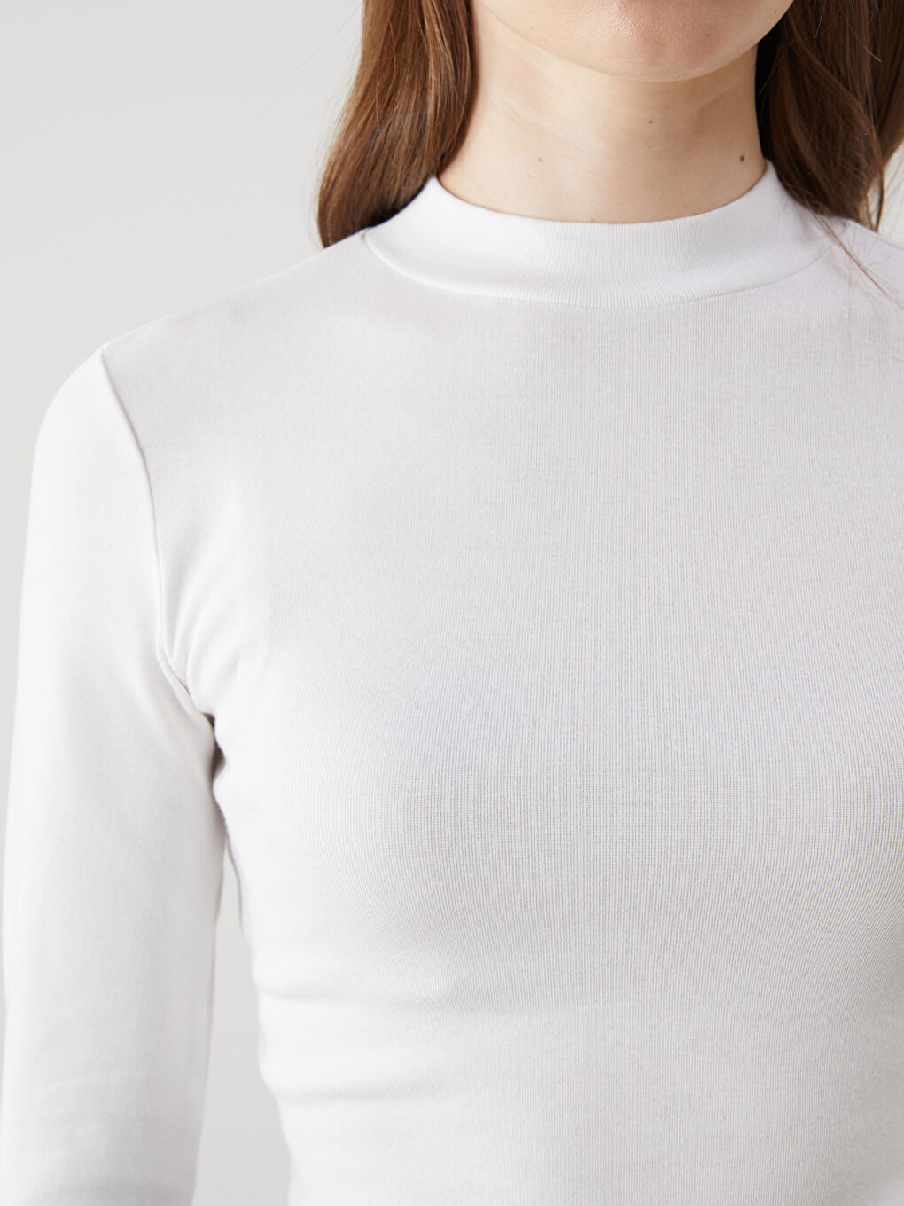 Beyaz Dik Yaka Kadın Body-2