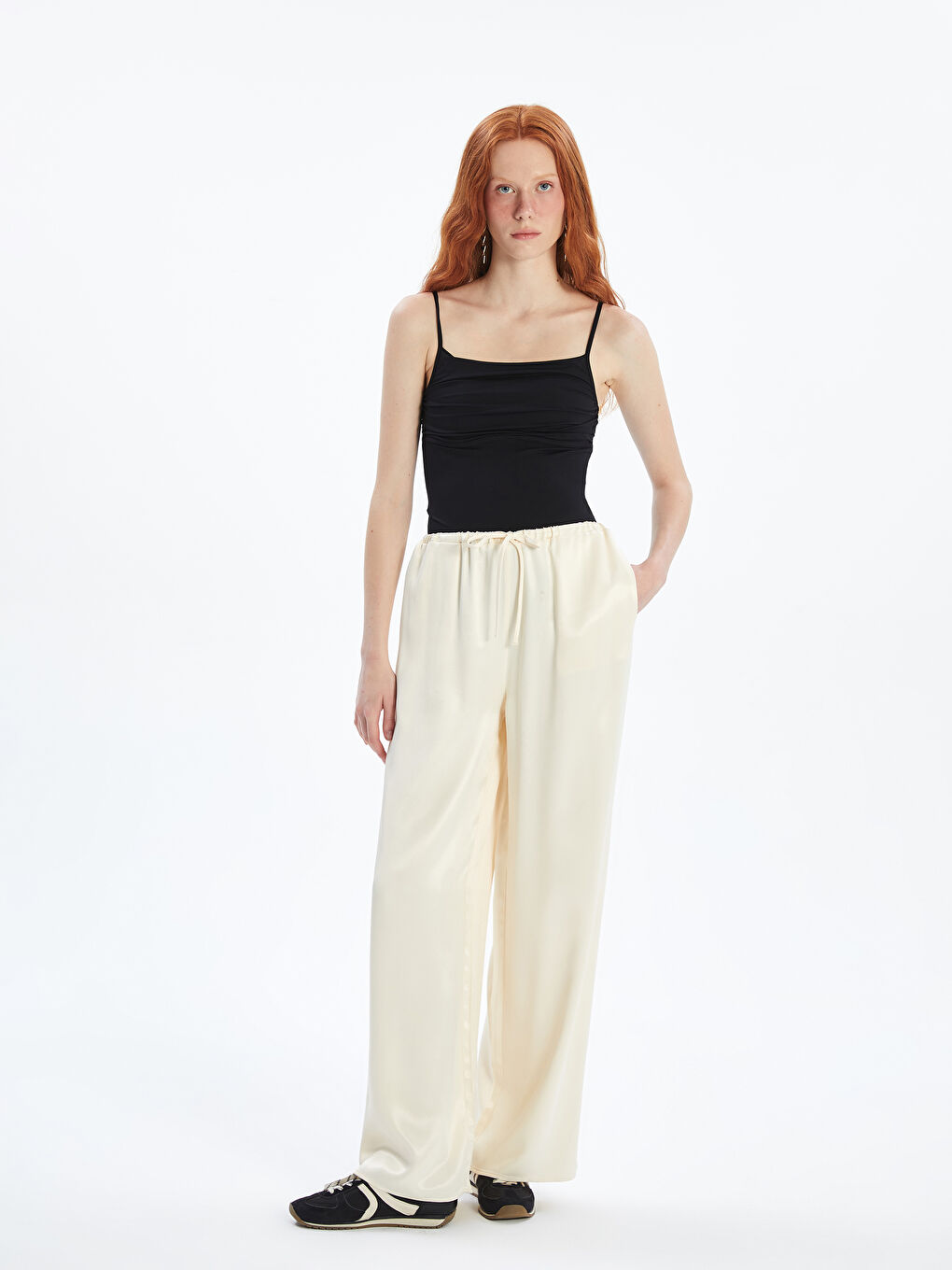 XSIDE Siyah Kare Yaka Kadın Bodysuit - 1