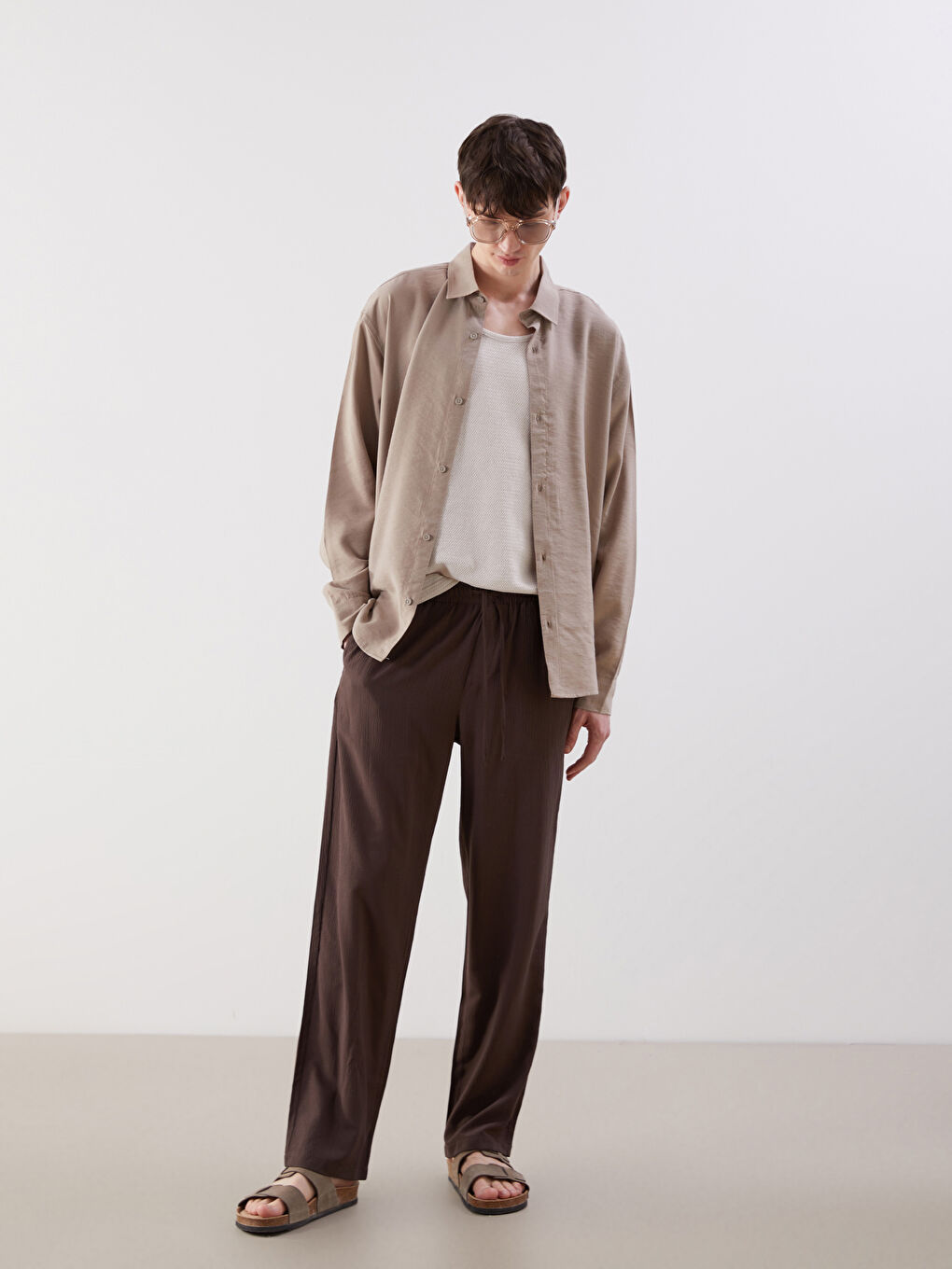 Kahverengi Regular Fit Kısa Kollu Erkek Gömlek-1