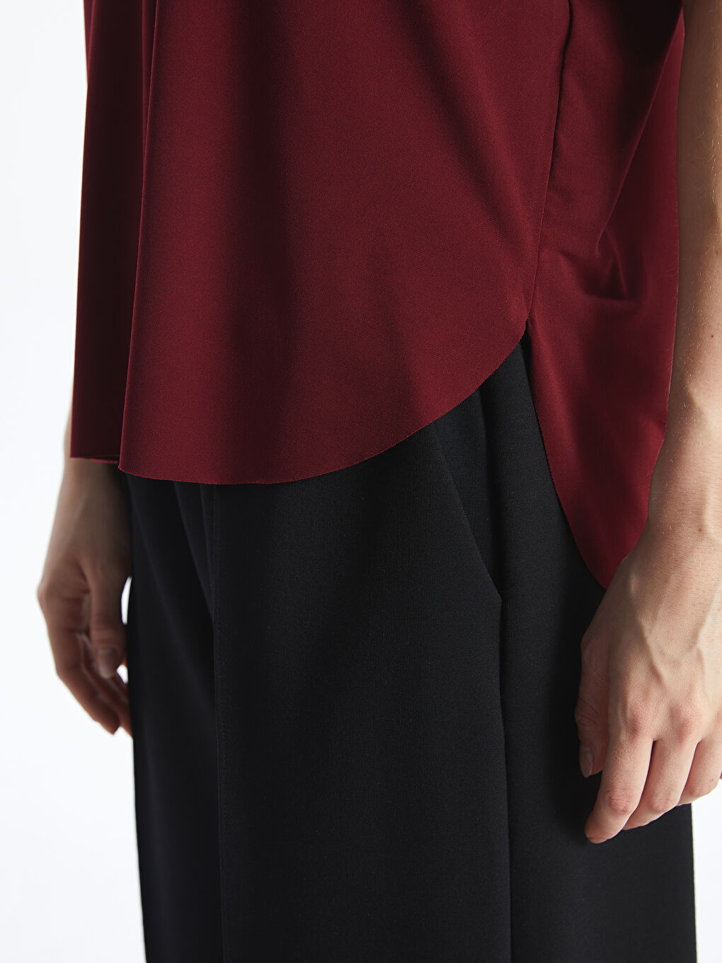 Bordo Bisiklet Yaka Kadın Spor Tişört-2